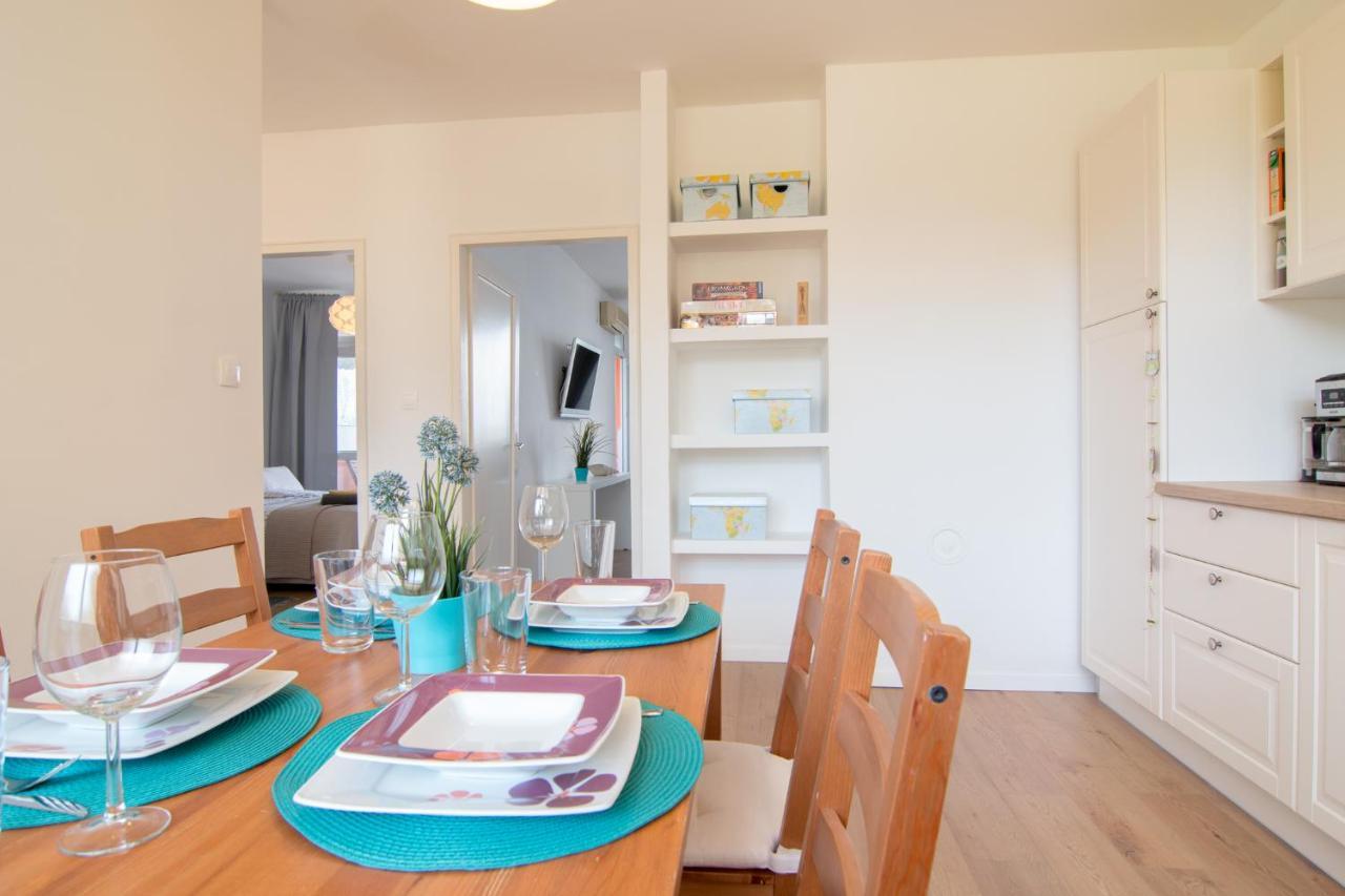 Harbour-Apartment With Sea View And Parking Spot Pula Exterior foto