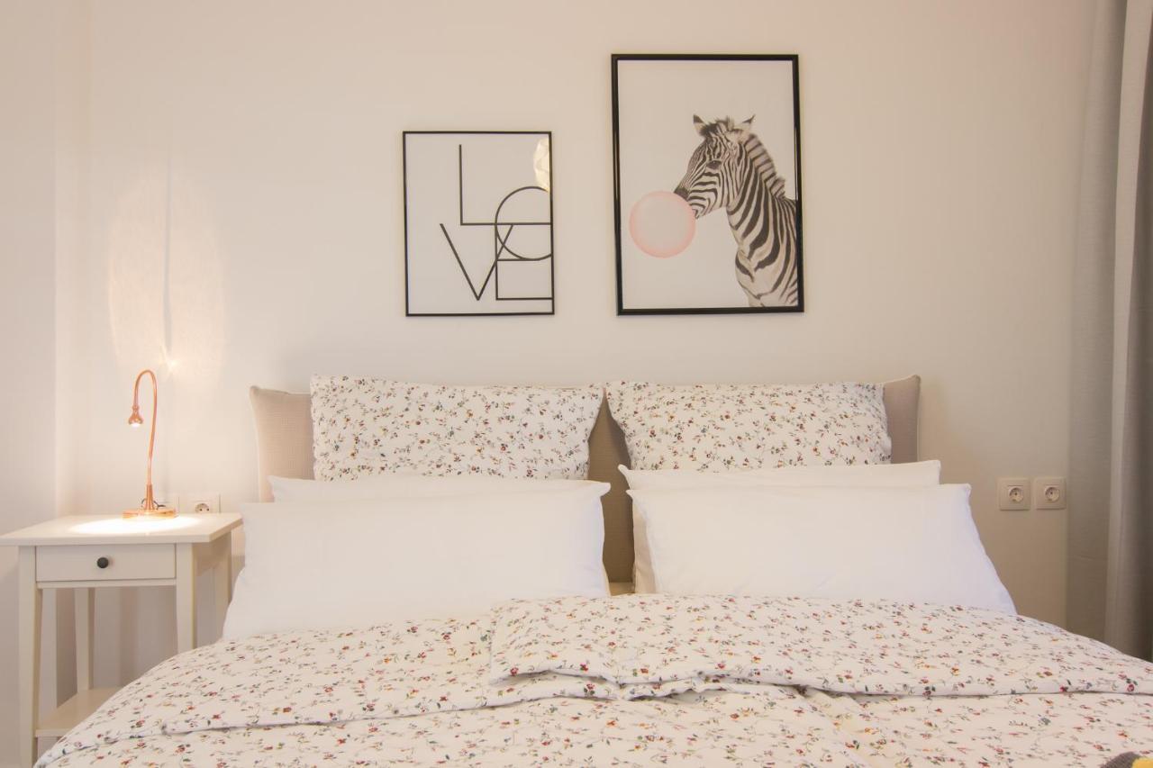 Harbour-Apartment With Sea View And Parking Spot Pula Exterior foto
